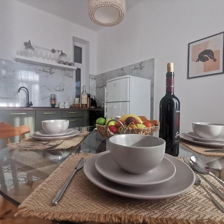 Lu&Lu Apartment สปลิท ภายนอก รูปภาพ